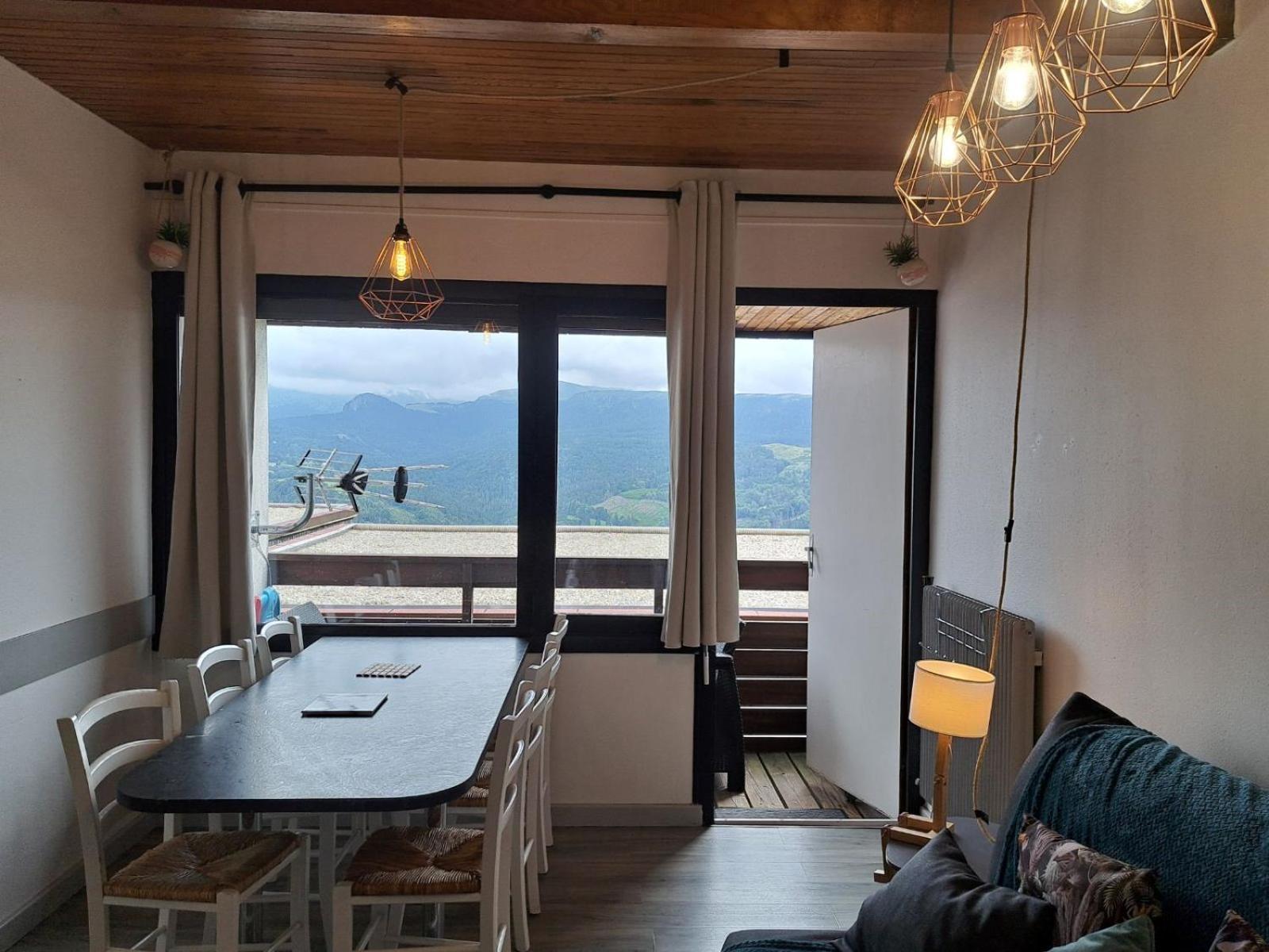 Appartement Duplex Avec Vue Sur Le Sancy Et Garage Couvert Murat-le-Quaire Экстерьер фото